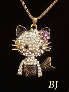 BETSEY JOHNSON Hello Kitty Kat Mermaid pendant Necklace